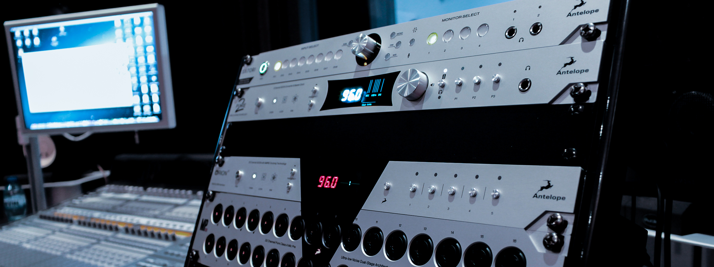 analog monitor control box