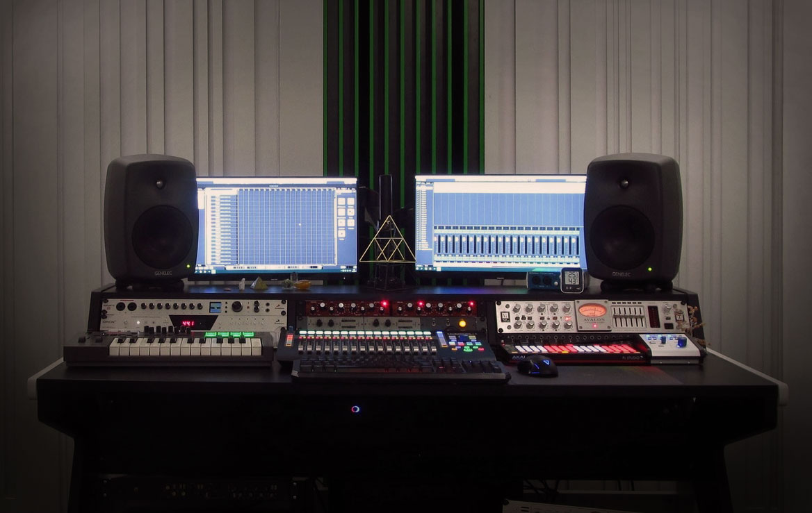 Studio F Acoustic Waves